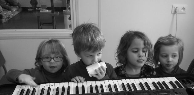 piano-kleine-kindjes